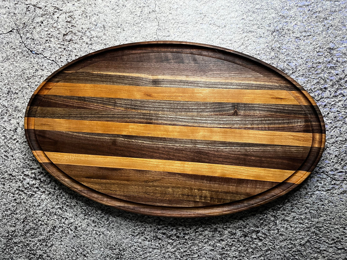 Wooden Oval Cutting Board 1.5" Thick Style Cutting Board